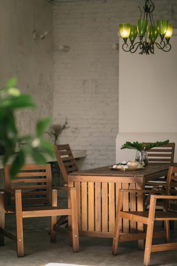 97 Yaowarat - Old Town Guest house