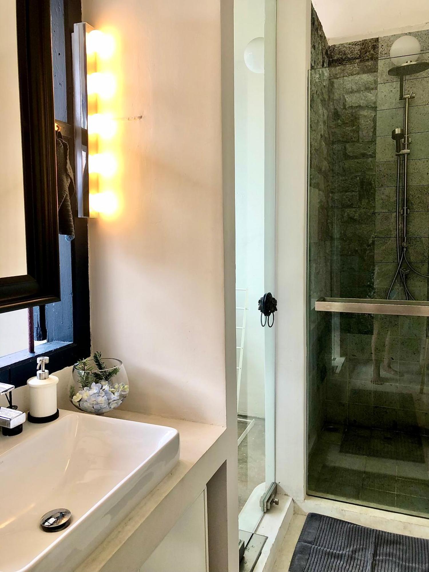 97 Yaowarat - Old Town Guest house